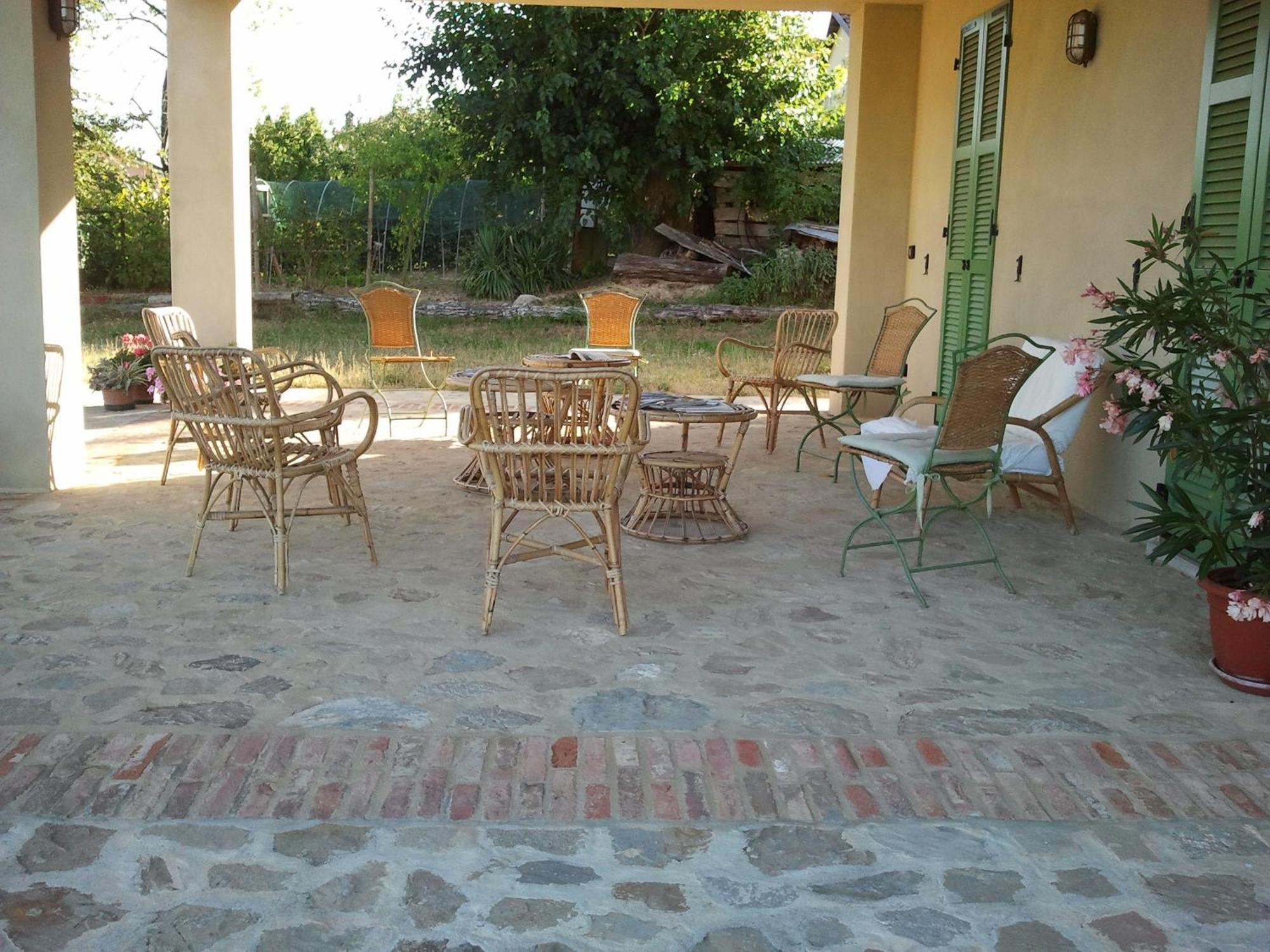 Locanda San Lorenzo Roddino Экстерьер фото