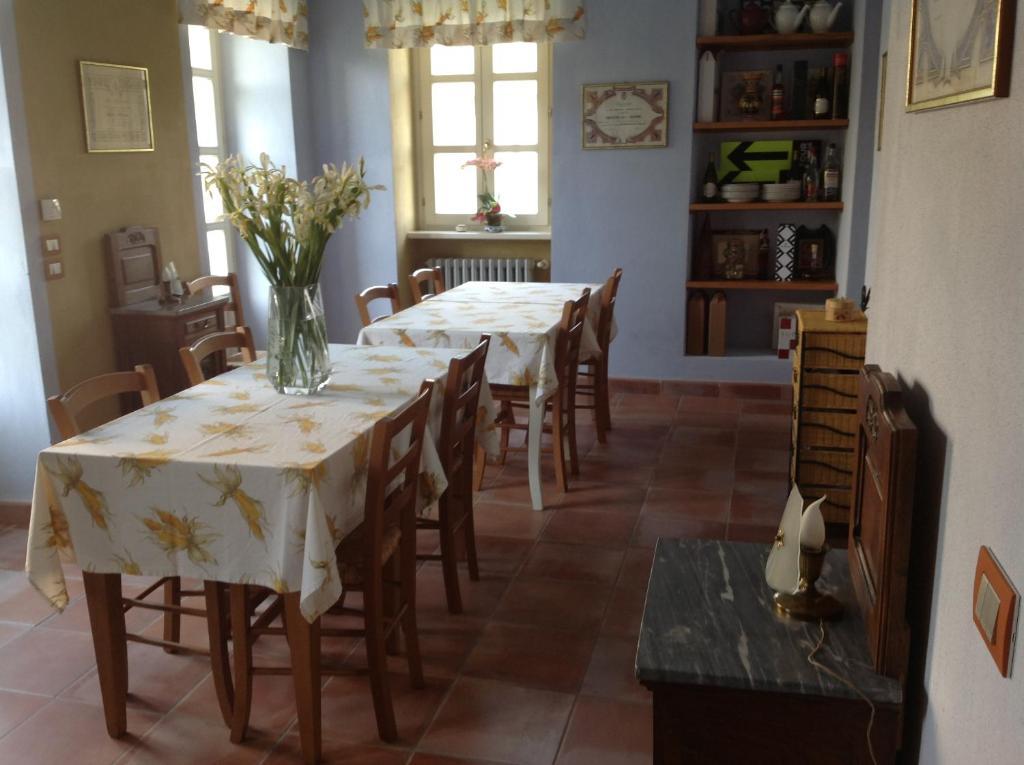 Locanda San Lorenzo Roddino Экстерьер фото